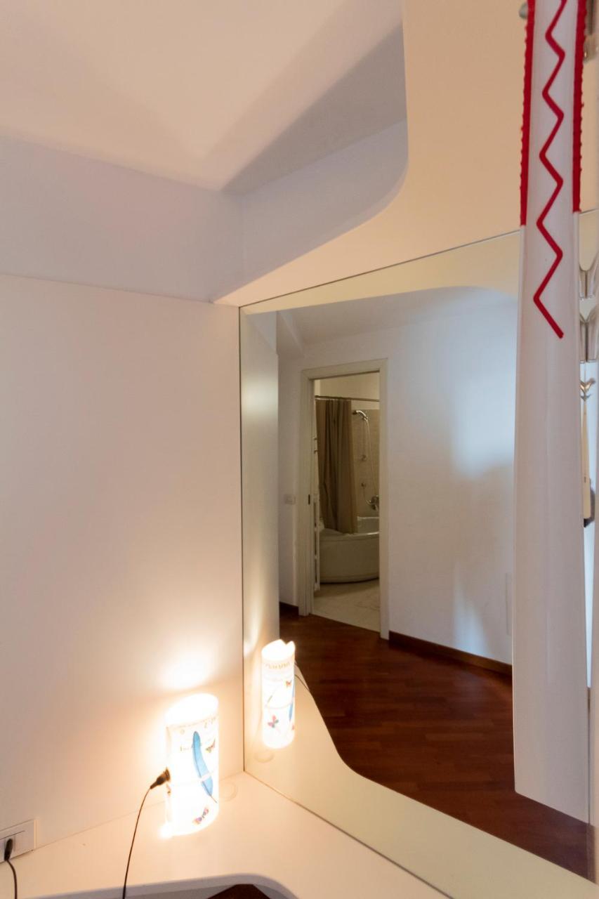 Brera Anfiteatro Apartment Milan Luaran gambar